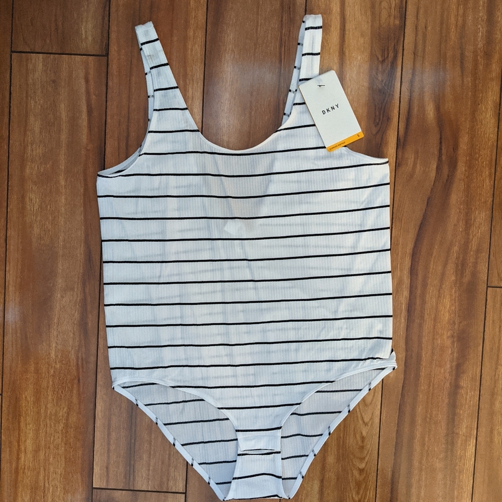 DKNY Seamless Ribbed Bodysuit Size Small